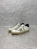 Tênis Super-Star Preto/Branco Golden Goose
